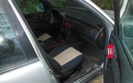 Mercedes-Benz E-Класс, 1999 год, 265 000 рублей, 6 фотография
