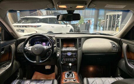 Infiniti FX II, 2013 год, 2 380 000 рублей, 14 фотография