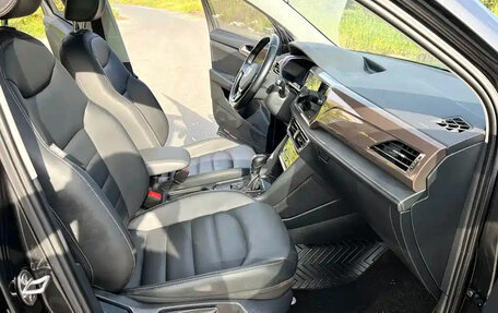 Volkswagen Tharu, 2023 год, 1 450 000 рублей, 15 фотография