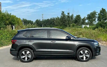 Volkswagen Tharu, 2023 год, 1 450 000 рублей, 8 фотография