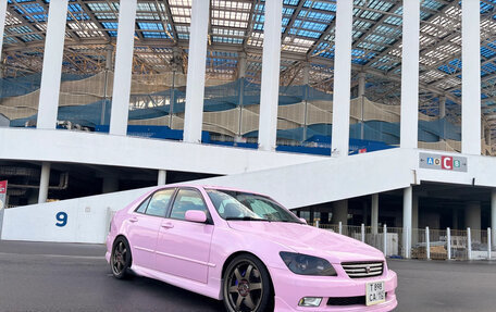 Lexus IS II рестайлинг 2, 2004 год, 1 400 000 рублей, 2 фотография