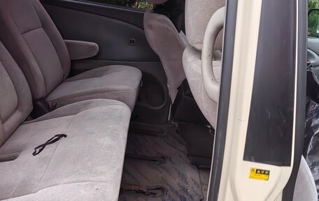 Toyota Estima III рестайлинг -2, 2001 год, 630 000 рублей, 12 фотография
