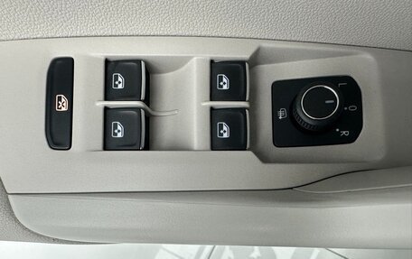 Volkswagen T-Cross I, 2023 год, 1 200 000 рублей, 11 фотография