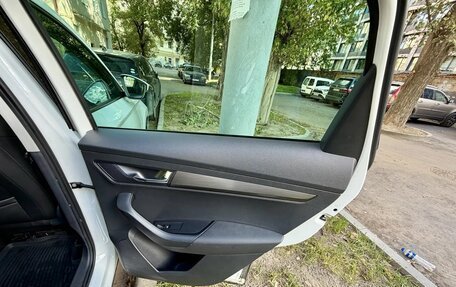 Skoda Karoq I, 2020 год, 2 390 000 рублей, 13 фотография