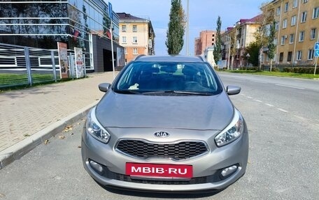 KIA cee'd III, 2015 год, 1 100 000 рублей, 2 фотография