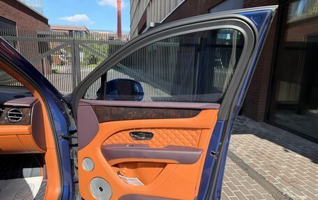 Bentley Bentayga I, 2021 год, 23 000 000 рублей, 23 фотография