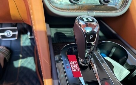 Bentley Bentayga I, 2021 год, 23 000 000 рублей, 19 фотография