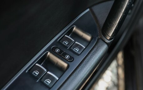 Volkswagen Touareg III, 2011 год, 1 689 000 рублей, 7 фотография