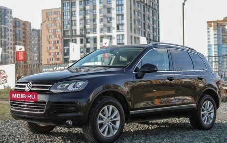 Volkswagen Touareg III, 2011 год, 1 689 000 рублей, 18 фотография