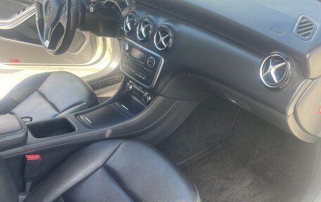 Mercedes-Benz A-Класс, 2013 год, 1 350 000 рублей, 10 фотография
