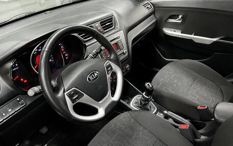 KIA Rio III рестайлинг, 2015 год, 850 000 рублей, 17 фотография