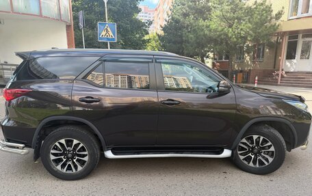 Toyota Fortuner II, 2018 год, 2 999 000 рублей, 9 фотография