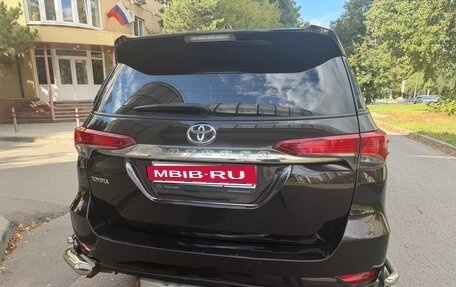 Toyota Fortuner II, 2018 год, 2 999 000 рублей, 6 фотография