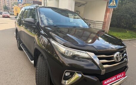 Toyota Fortuner II, 2018 год, 2 999 000 рублей, 3 фотография