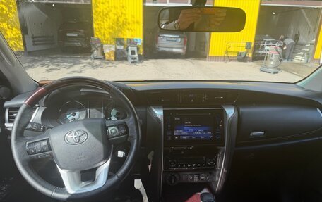 Toyota Fortuner II, 2018 год, 2 999 000 рублей, 12 фотография