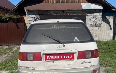 Toyota Ipsum II, 1997 год, 320 000 рублей, 3 фотография