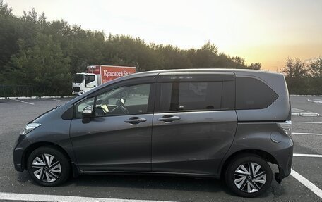 Honda Freed I, 2012 год, 1 220 000 рублей, 12 фотография