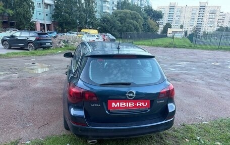 Opel Astra J, 2011 год, 550 000 рублей, 3 фотография