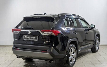 Toyota RAV4, 2019 год, 3 322 500 рублей, 14 фотография