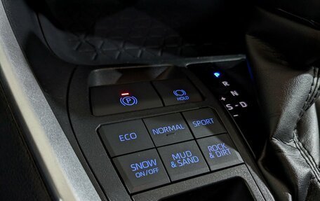 Toyota RAV4, 2019 год, 3 322 500 рублей, 19 фотография