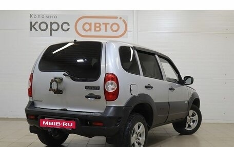 Chevrolet Niva I рестайлинг, 2011 год, 522 500 рублей, 3 фотография