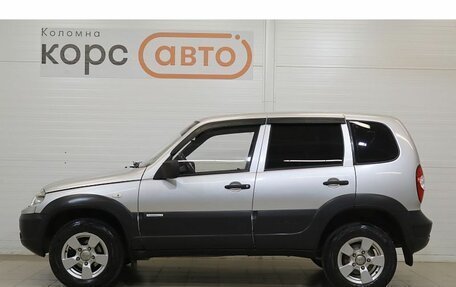 Chevrolet Niva I рестайлинг, 2011 год, 522 500 рублей, 2 фотография