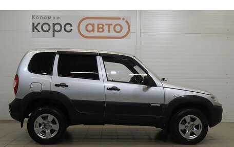 Chevrolet Niva I рестайлинг, 2011 год, 522 500 рублей, 4 фотография
