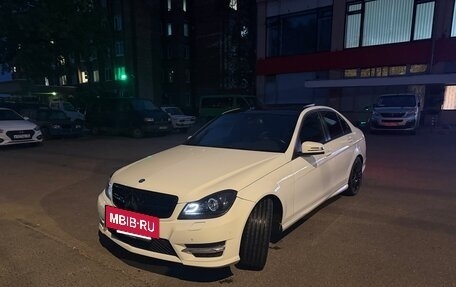 Mercedes-Benz C-Класс, 2012 год, 1 350 000 рублей, 5 фотография