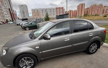 KIA Rio II, 2010 год, 400 000 рублей, 2 фотография
