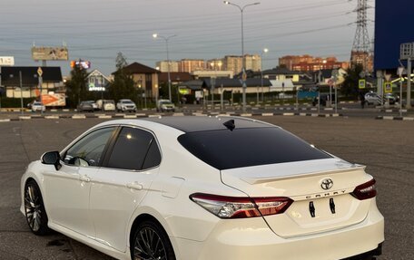 Toyota Camry, 2019 год, 2 350 000 рублей, 11 фотография