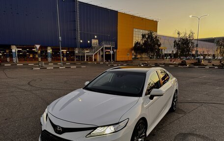 Toyota Camry, 2019 год, 2 350 000 рублей, 10 фотография