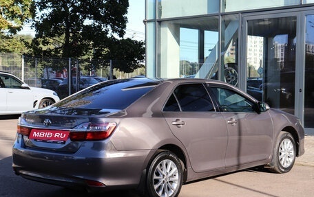 Toyota Camry, 2015 год, 1 749 000 рублей, 4 фотография