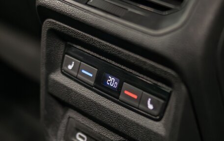 Volkswagen Tiguan II, 2021 год, 2 600 000 рублей, 10 фотография