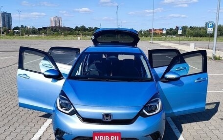 Honda Fit, 2020 год, 1 495 000 рублей, 2 фотография