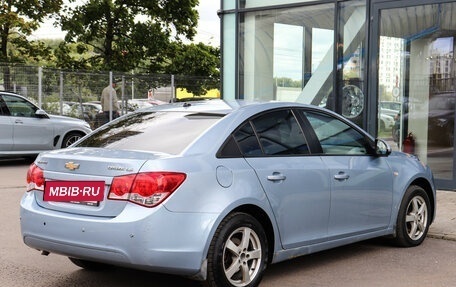 Chevrolet Cruze II, 2010 год, 649 000 рублей, 4 фотография
