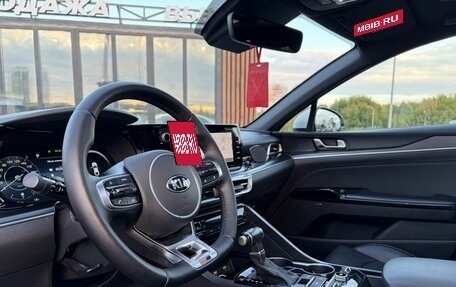 KIA K5, 2021 год, 1 800 000 рублей, 13 фотография