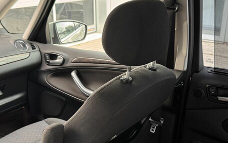 Ford Galaxy II, 2008 год, 930 000 рублей, 17 фотография