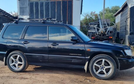 Subaru Forester, 2001 год, 370 000 рублей, 2 фотография