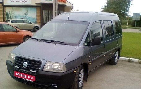 Fiat Scudo II, 2004 год, 795 000 рублей, 3 фотография