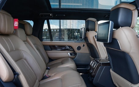 Land Rover Range Rover IV рестайлинг, 2020 год, 8 998 000 рублей, 10 фотография