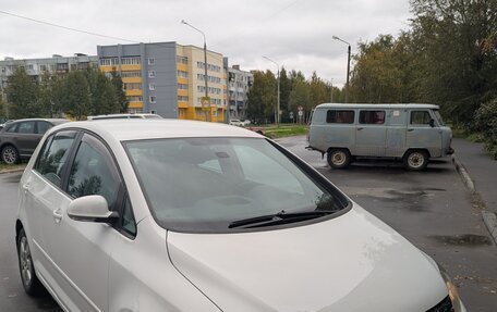 Volkswagen Golf Plus II, 2011 год, 700 000 рублей, 1 фотография