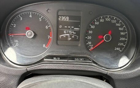 Volkswagen Polo VI (EU Market), 2014 год, 800 000 рублей, 4 фотография