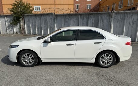 Honda Accord VIII рестайлинг, 2012 год, 1 200 000 рублей, 2 фотография