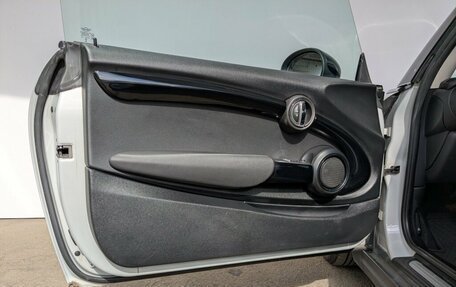 MINI Hatch, 2018 год, 1 850 000 рублей, 17 фотография