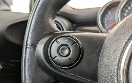 MINI Hatch, 2018 год, 1 850 000 рублей, 30 фотография