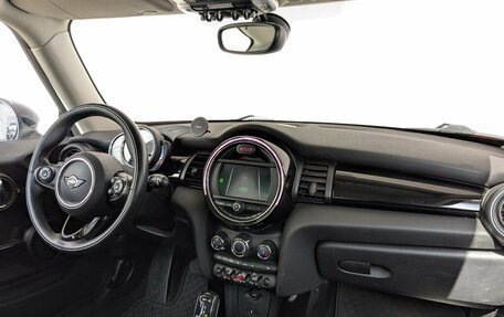 MINI Hatch, 2018 год, 1 850 000 рублей, 27 фотография