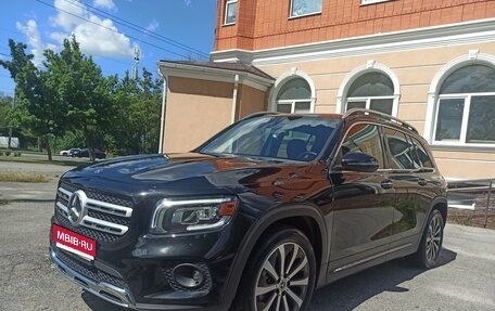 Mercedes-Benz GLB, 2019 год, 3 000 000 рублей, 1 фотография