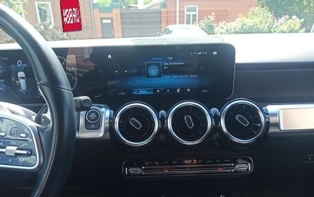 Mercedes-Benz GLB, 2019 год, 3 000 000 рублей, 16 фотография