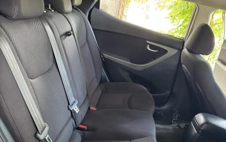Hyundai Elantra V, 2015 год, 1 300 000 рублей, 7 фотография