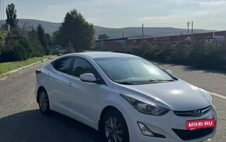 Hyundai Elantra V, 2015 год, 1 300 000 рублей, 2 фотография